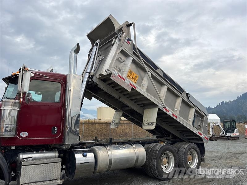 Peterbilt 367 Sora- ja kippiautot