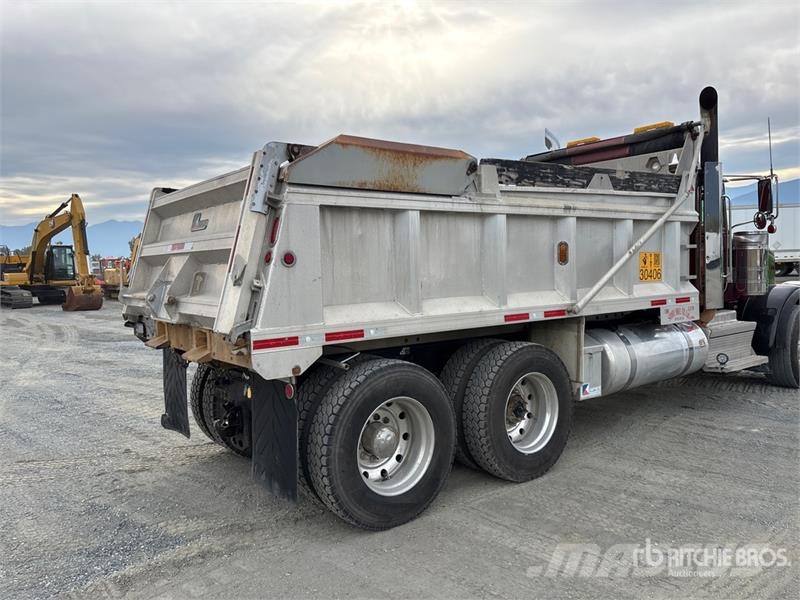 Peterbilt 367 Kiper tovornjaki