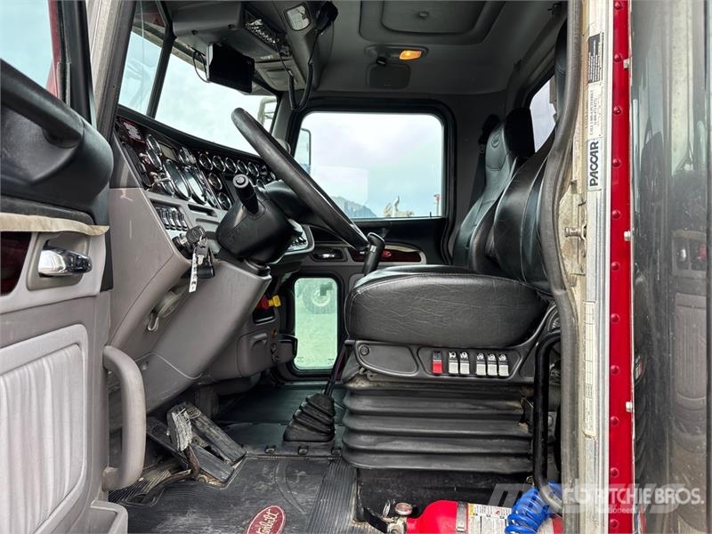 Peterbilt 367 Kiper tovornjaki