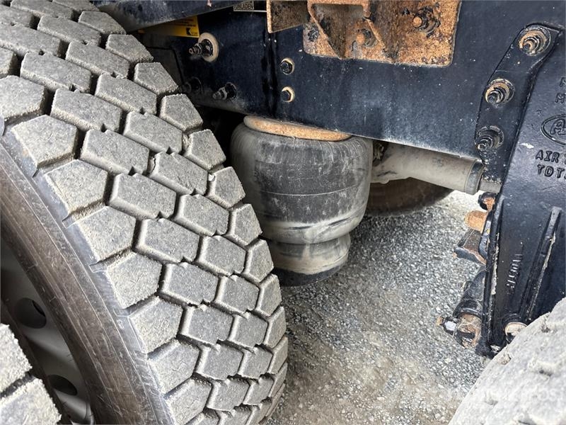Peterbilt 367 Tipper trucks