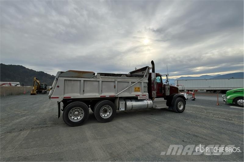 Peterbilt 367 Kiper tovornjaki