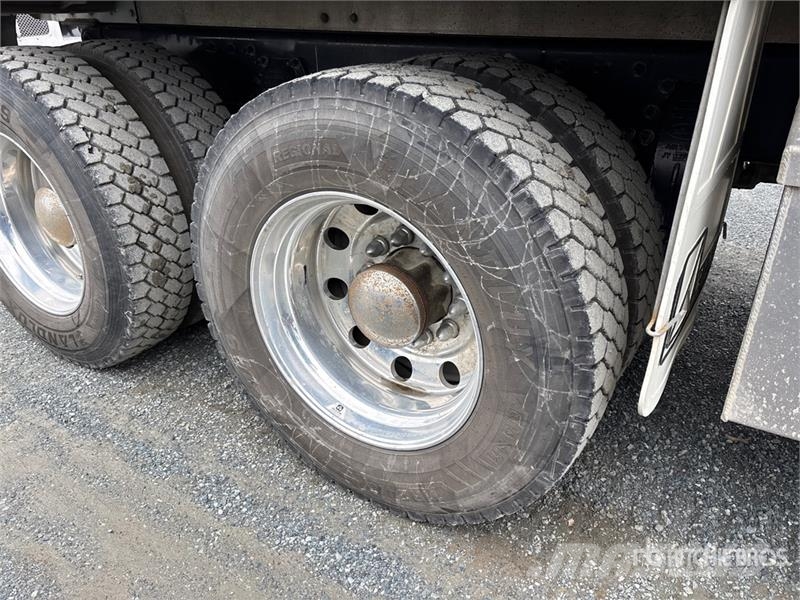Peterbilt 367 Kiperi kamioni