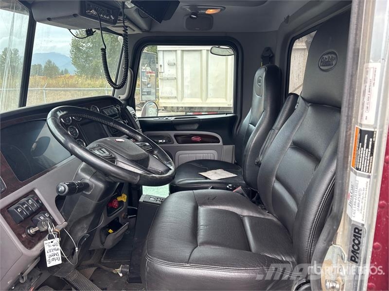 Peterbilt 367 Camion ribaltabili