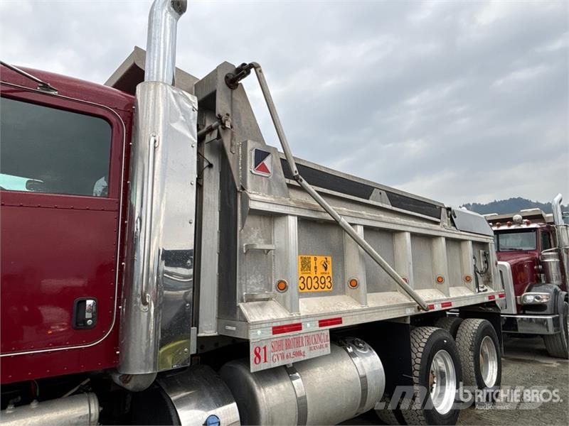Peterbilt 367 Sora- ja kippiautot