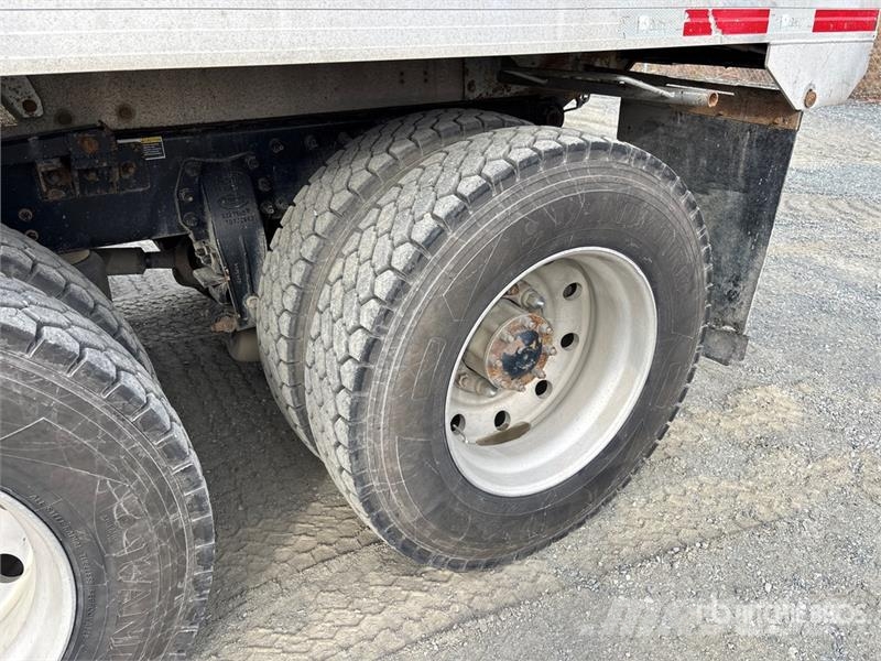 Peterbilt 367 Kiper tovornjaki