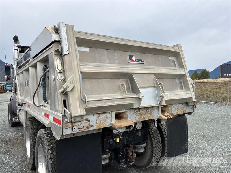 Peterbilt 367 Kiperi kamioni