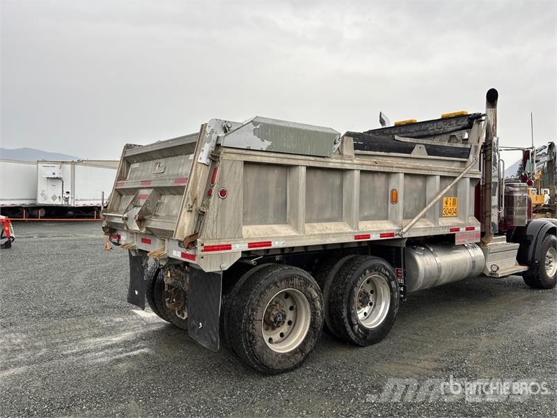 Peterbilt 367 Kiperi kamioni