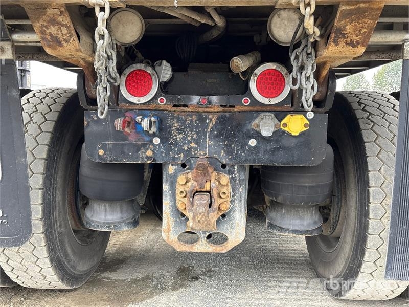 Peterbilt 367 Sora- ja kippiautot