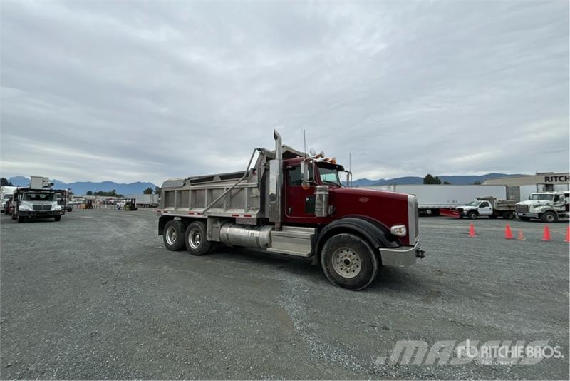 Peterbilt 367 Kiperi kamioni