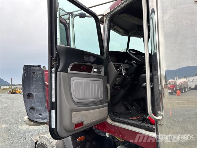 Peterbilt 367 Kiperi kamioni