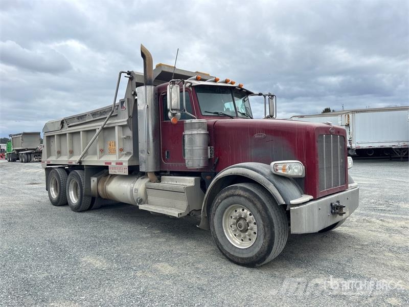 Peterbilt 367 Savivarčių priekabų vilkikai