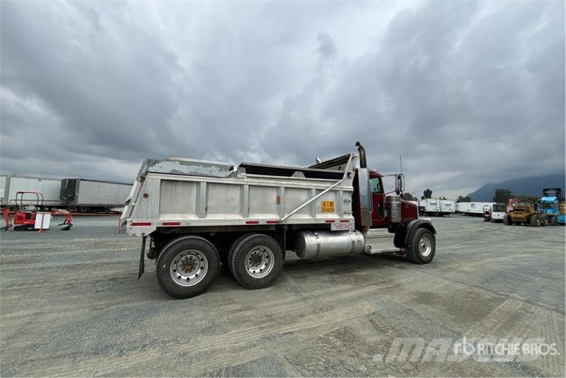 Peterbilt 367 Tipper trucks