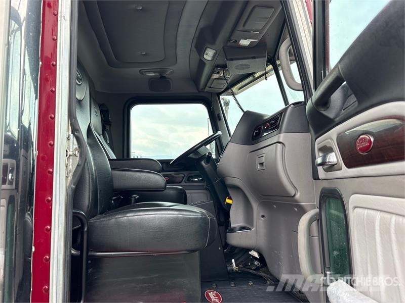Peterbilt 367 Sora- ja kippiautot