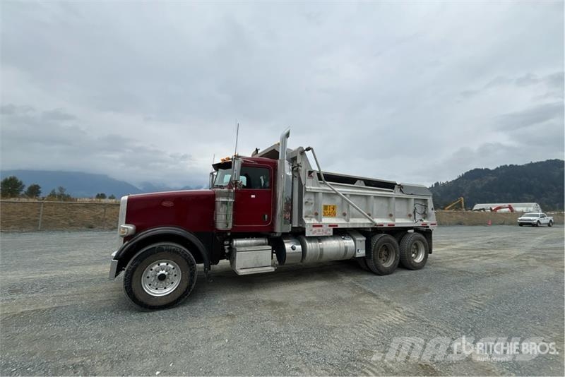 Peterbilt 367 Tipper trucks