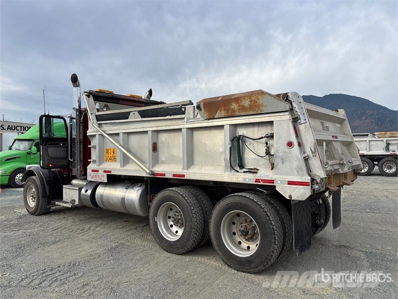Peterbilt 367 Kiper tovornjaki