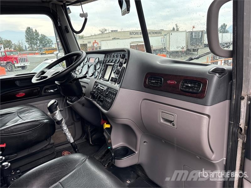 Peterbilt 367 Sora- ja kippiautot