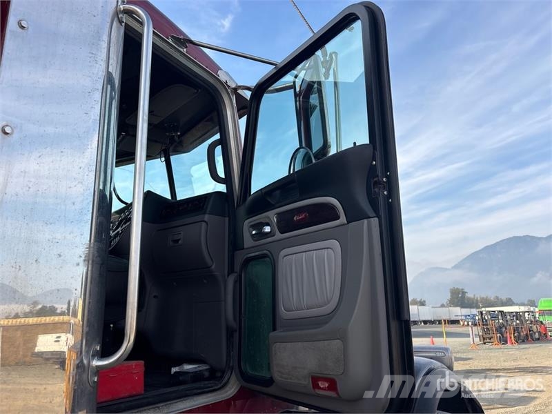 Peterbilt 367 Kipper