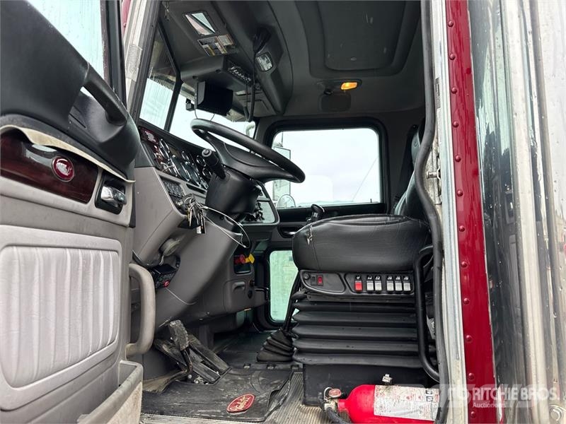 Peterbilt 367 Kiperi kamioni