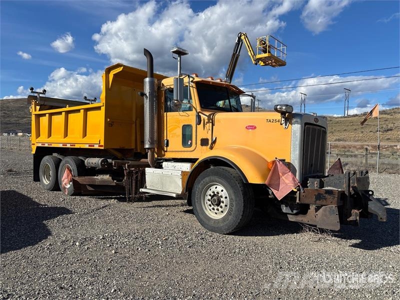 Peterbilt 367 6x4 Snow Plow Truck Plogbilar