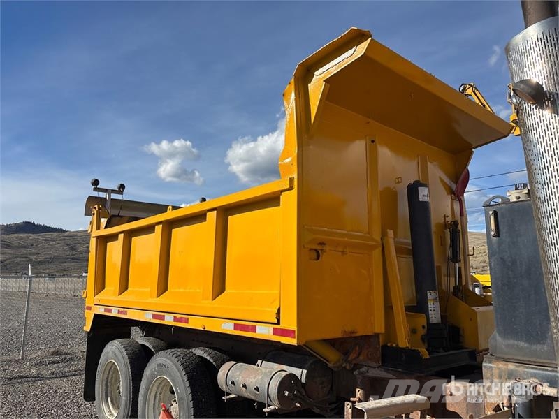 Peterbilt 367 6x4 Snow Plow Truck Plogbilar