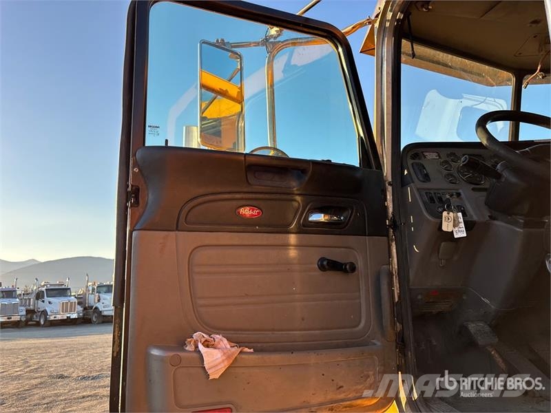 Peterbilt 367 6x4 Snow Plow Truck Komunalna vozila