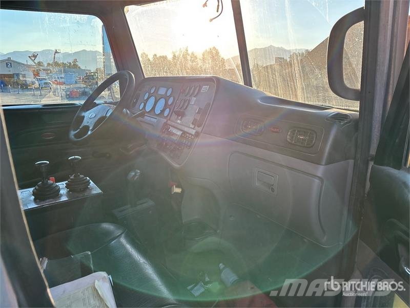 Peterbilt 367 6x4 Snow Plow Truck Komunalna vozila
