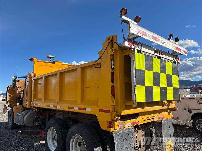Peterbilt 367 6x4 Snow Plow Truck Plogbilar