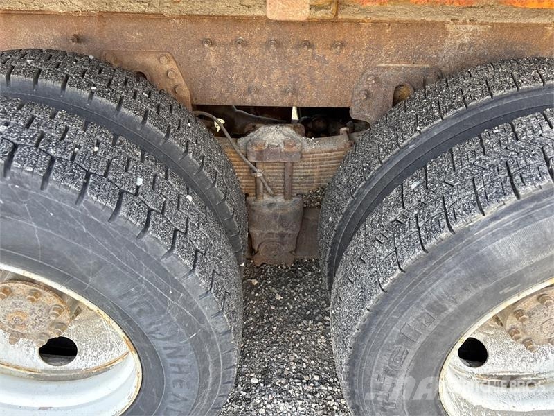 Peterbilt 367 6x4 Snow Plow Truck Plogbilar