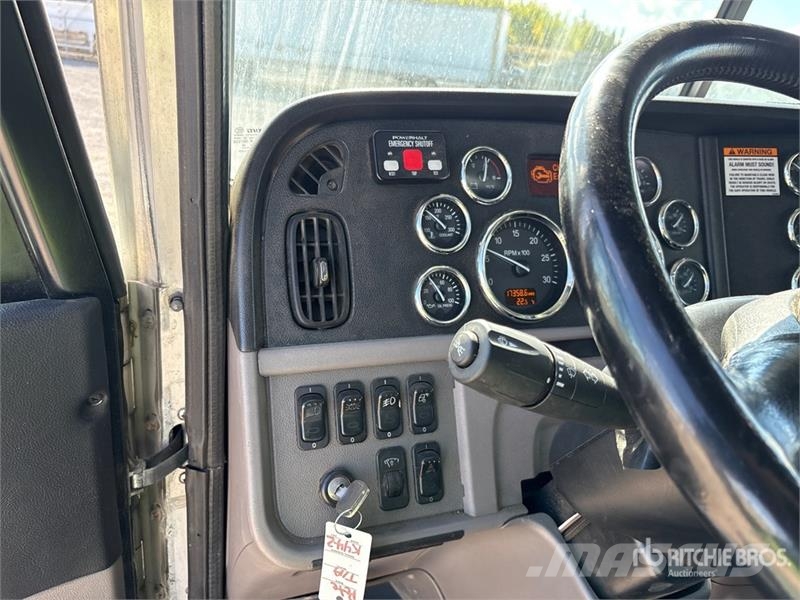 Peterbilt 384 Ciągniki siodłowe