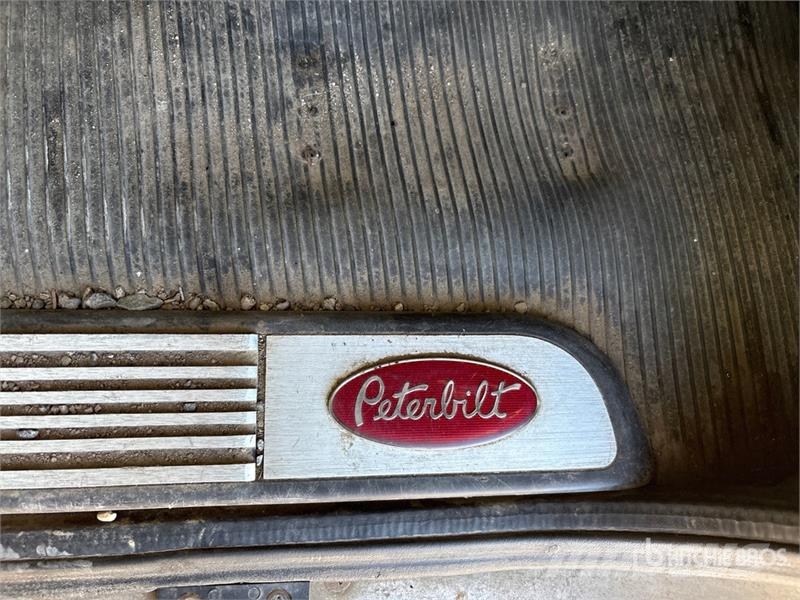 Peterbilt 384 Ciągniki siodłowe