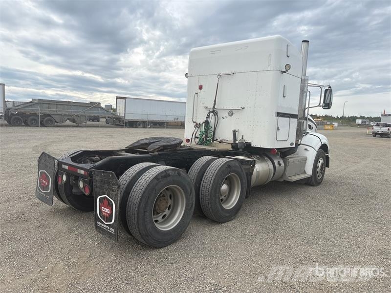 Peterbilt 384 Trækkere