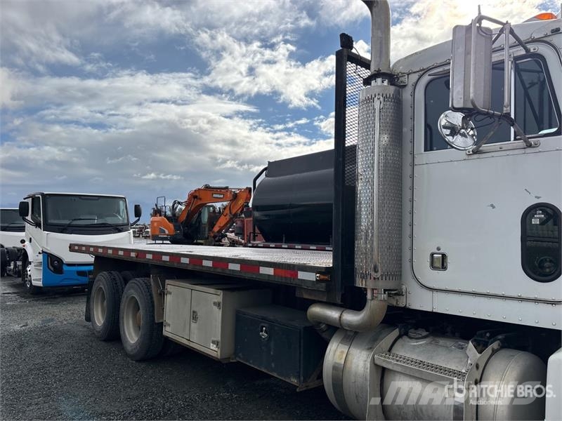 Peterbilt 385 Camion con sponde ribaltabili