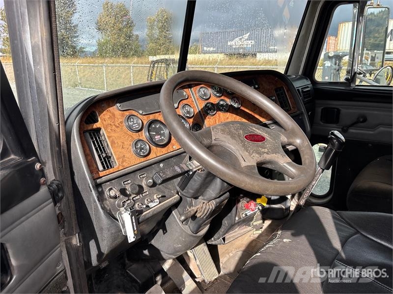 Peterbilt 385 Camion con sponde ribaltabili