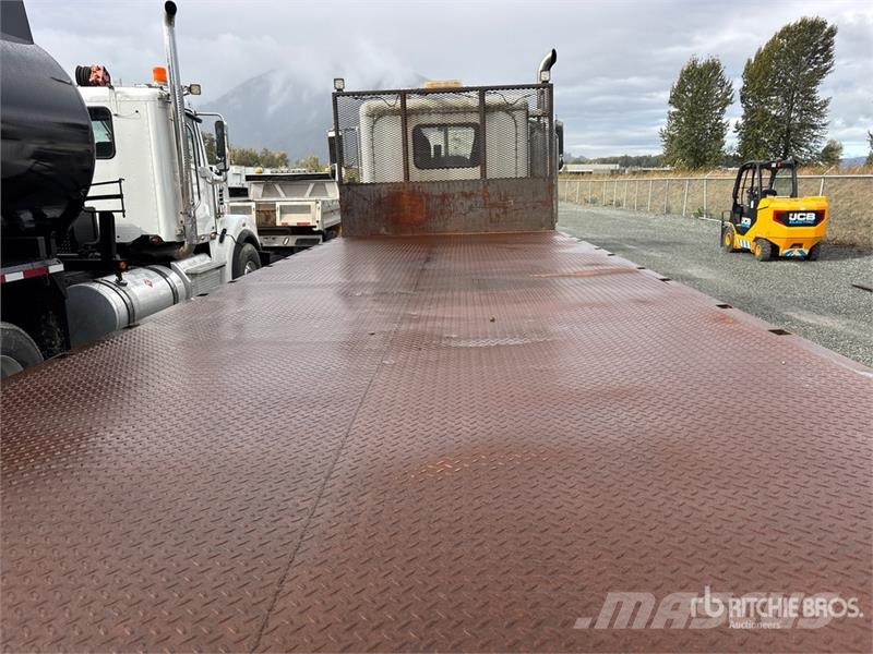 Peterbilt 385 Camion con sponde ribaltabili