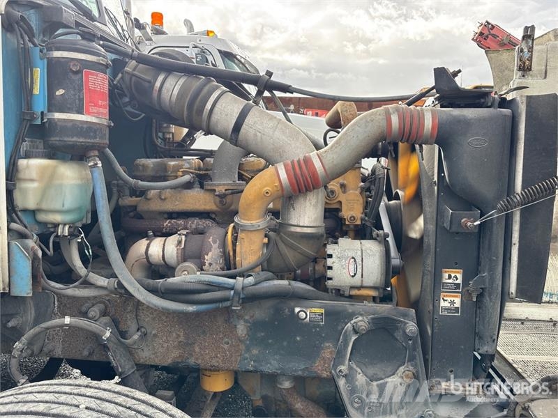 Peterbilt 385 Camion con sponde ribaltabili
