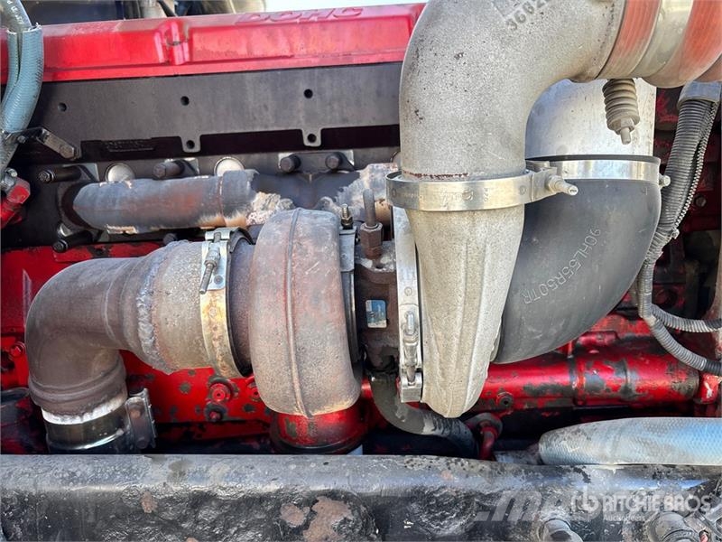 Peterbilt 388 وحدات الجر