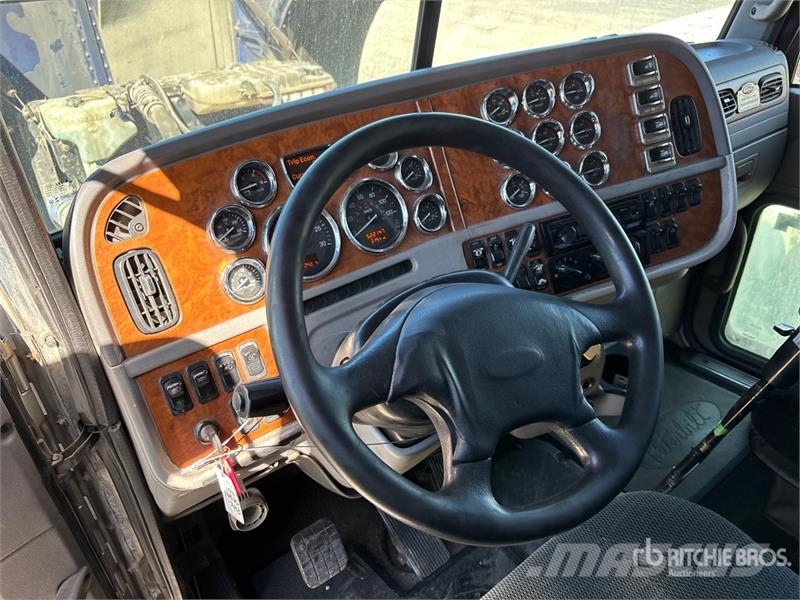 Peterbilt 388 وحدات الجر
