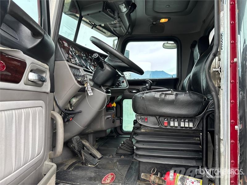Peterbilt 389 6x4 Transfer T/A Dump Truck Tipper trucks