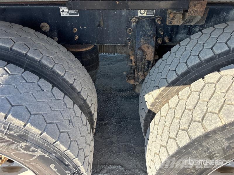 Peterbilt 389 6x4 Transfer T/A Dump Truck Kipper