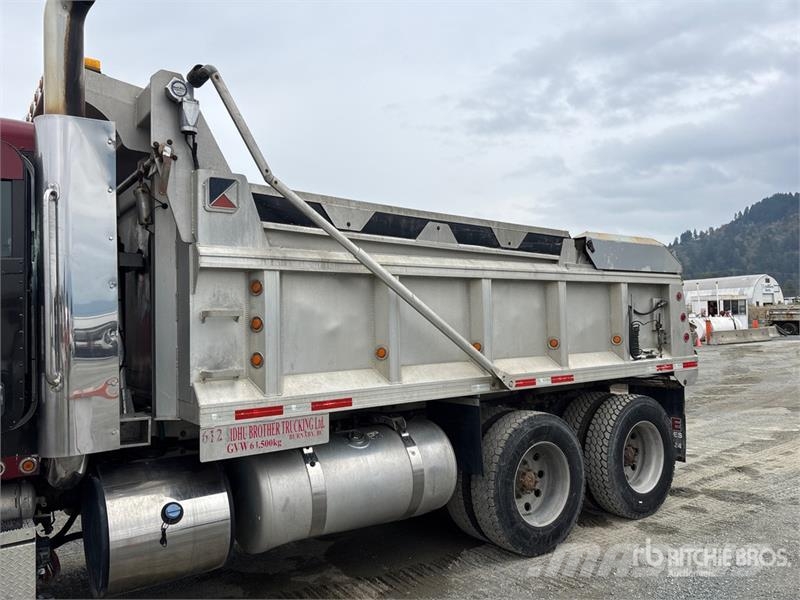 Peterbilt 389 6x4 Transfer T/A Dump Truck Tipper trucks