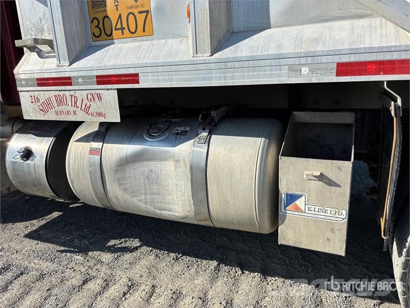 Peterbilt 389 6x4 Transfer T/A Dump Truck Kipper