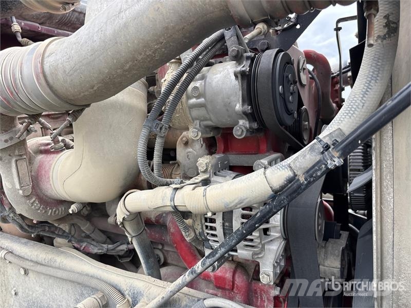 Peterbilt 389 6x4 Transfer T/A Dump Truck شاحنات قلابة