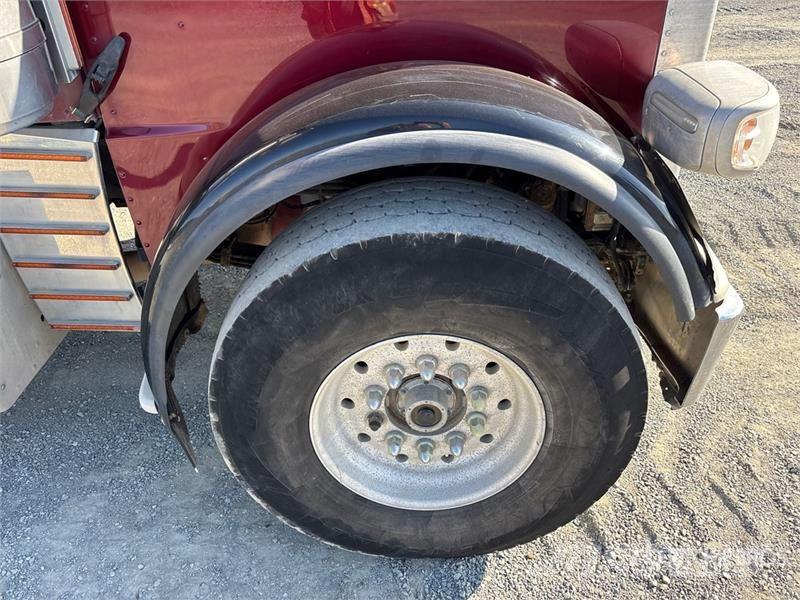 Peterbilt 389 6x4 Transfer T/A Dump Truck Kipper