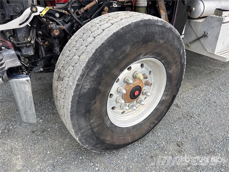 Peterbilt 389 6x4 Transfer T/A Dump Truck Tipper trucks