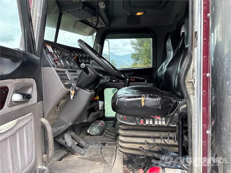 Peterbilt 389 6x4 Transfer T/A Dump Truck شاحنات قلابة