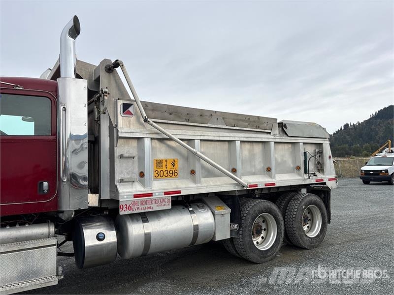 Peterbilt 389 6x4 Transfer T/A Dump Truck Tipper trucks