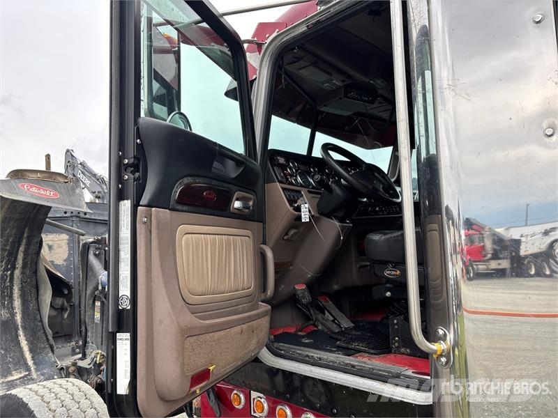 Peterbilt 389 6x4 Transfer T/A Dump Truck Tipper trucks