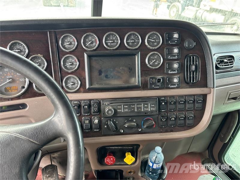 Peterbilt 389 6x4 Transfer T/A Dump Truck شاحنات قلابة