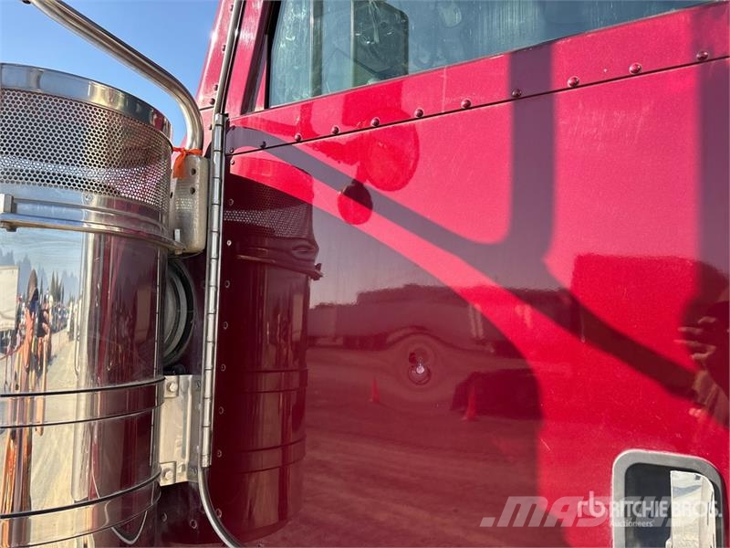 Peterbilt 389 6x4 Transfer T/A Dump Truck Kipper