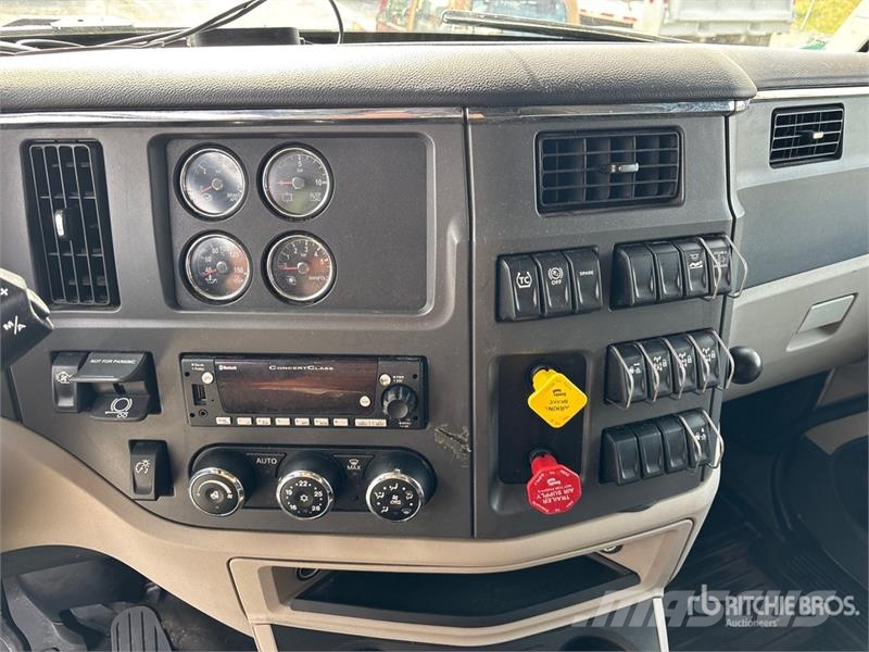 Peterbilt 579 牵引车